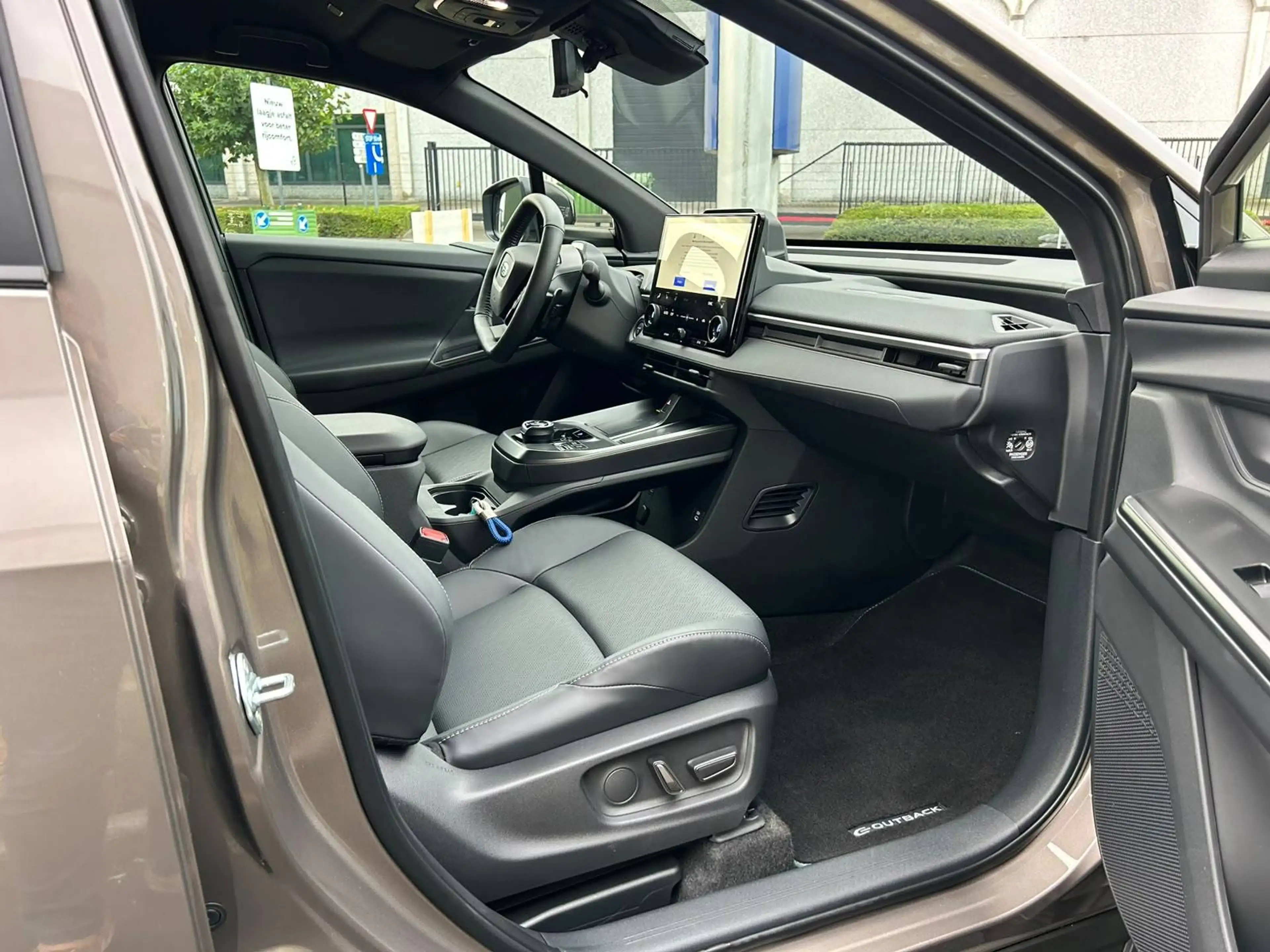 Subaru E-OUTBACK EV 4E-xperience | Safe8 | DEMO — photo 10