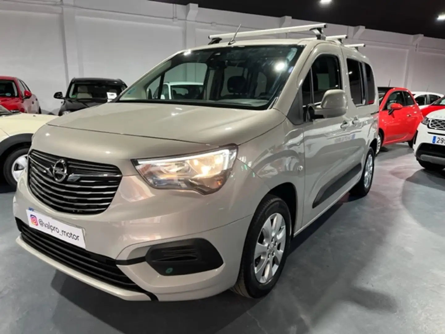 Opel Combo Life 1.5TD S/S Edition L 100 - 1