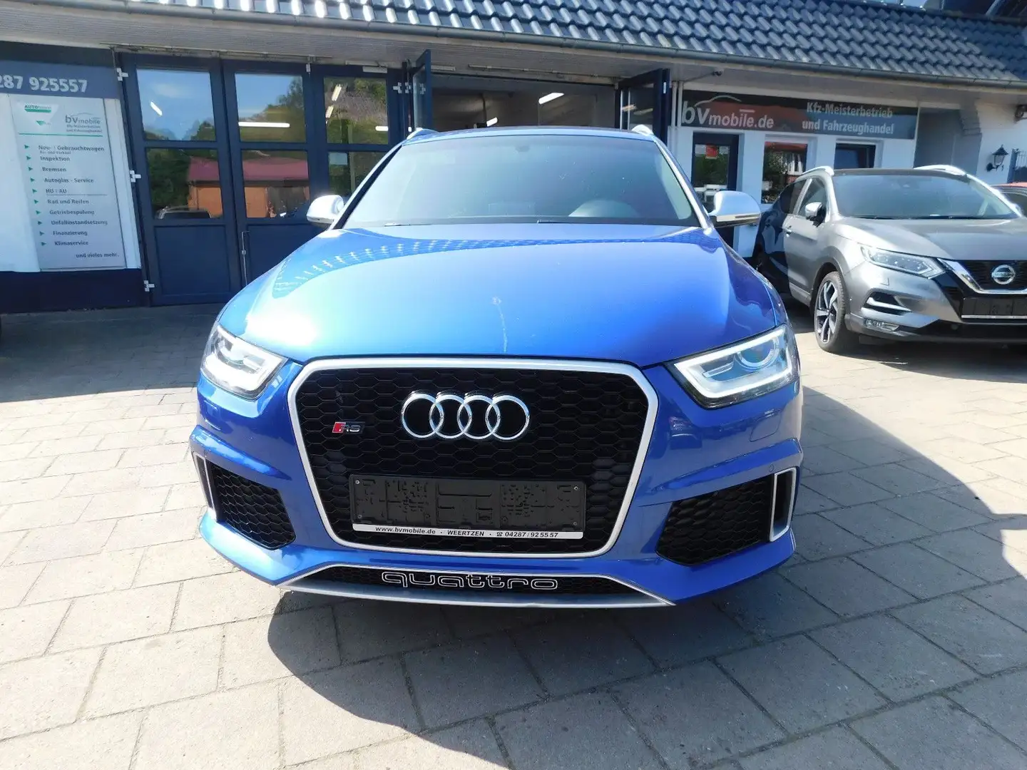 Audi RS Q3 RS Q3 2.5 TFSI quattro Blau - 2
