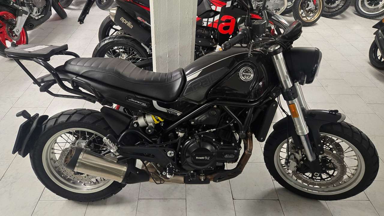 Benelli Leoncino 500 TRAIL ABS