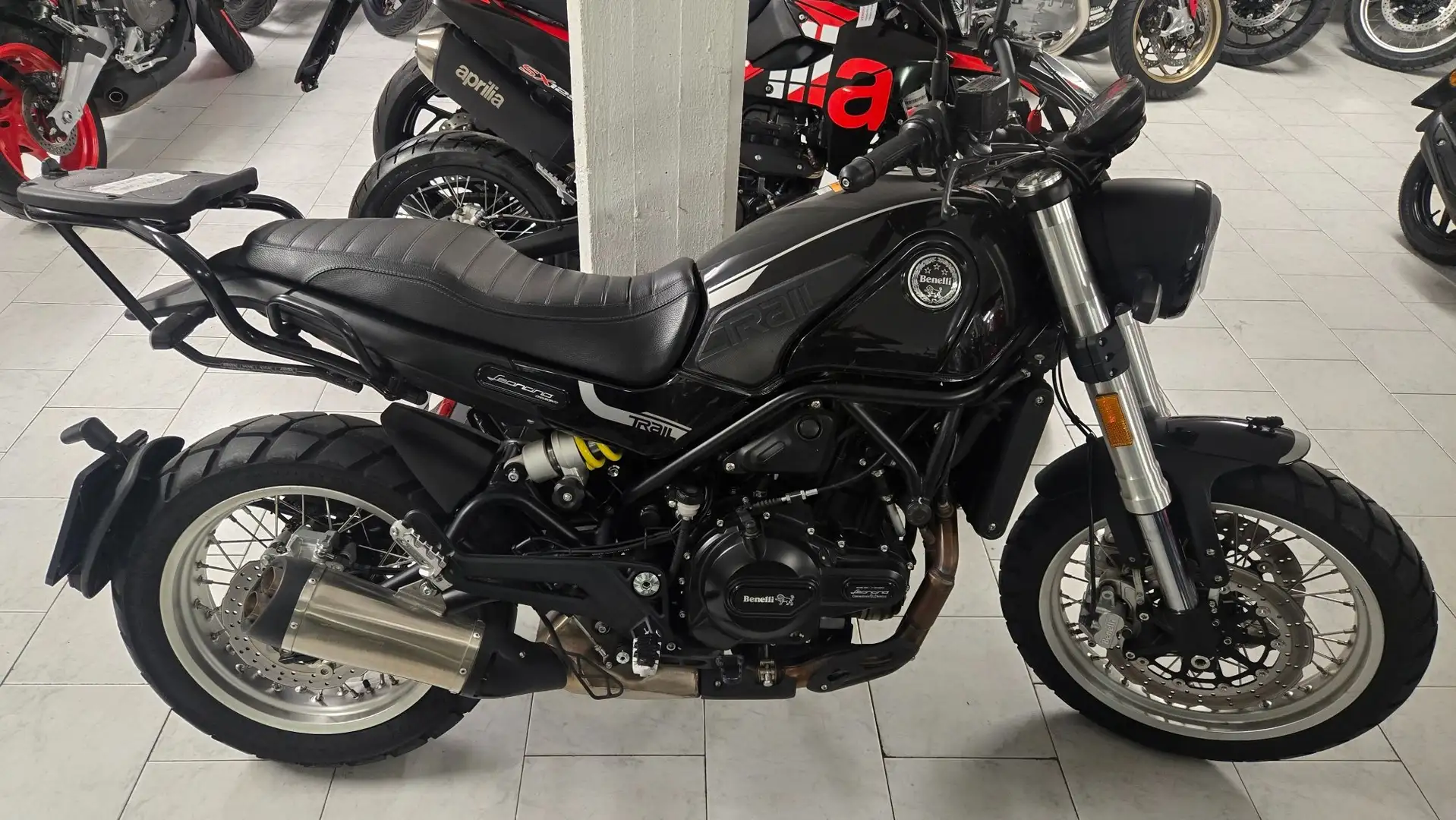 Benelli Leoncino 500 TRAIL ABS Nero - 1