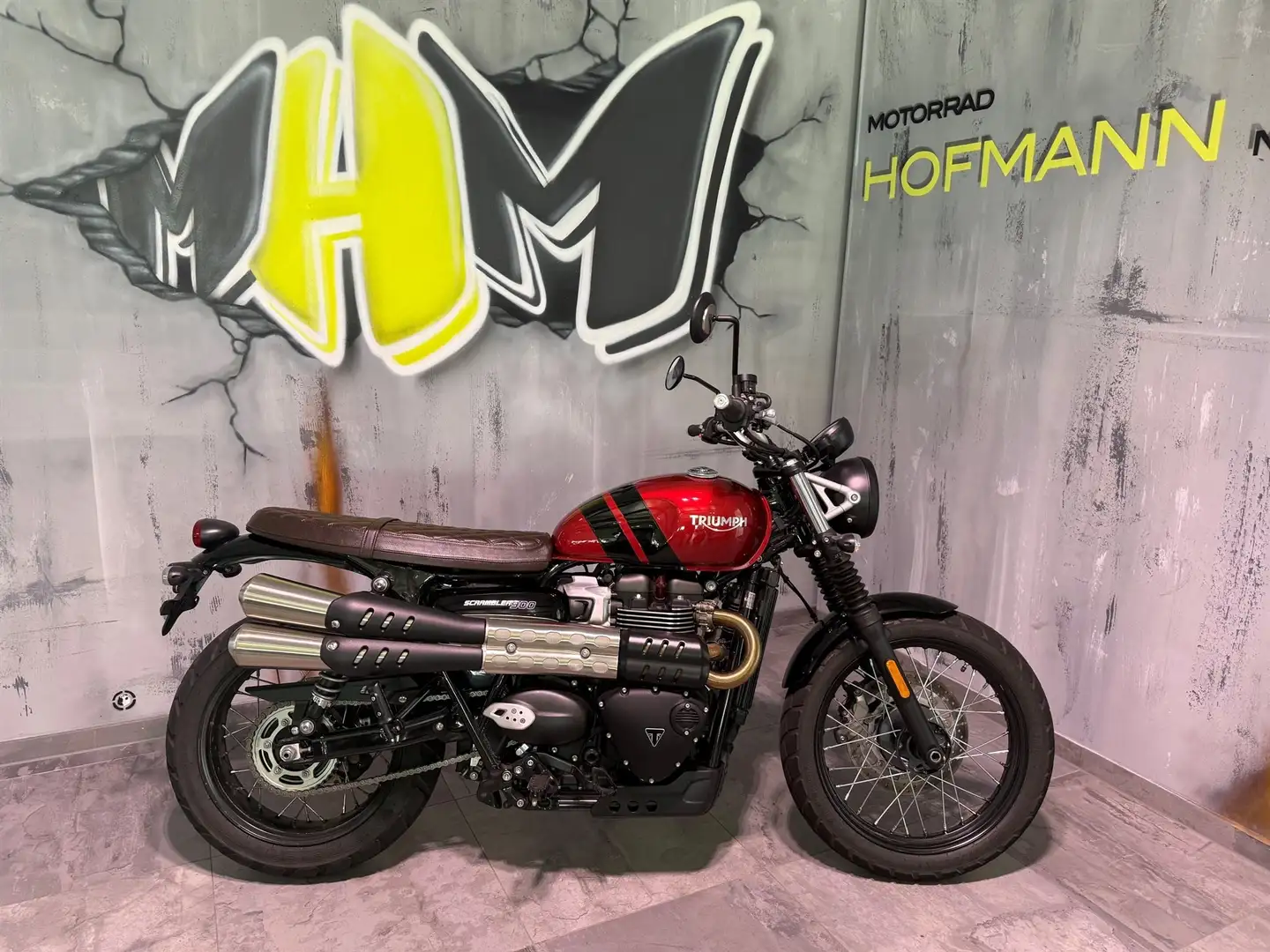 Triumph Scrambler Neuwertig nur 769km, gedrosselt auf 48 PS, Griffhe Rojo - 1