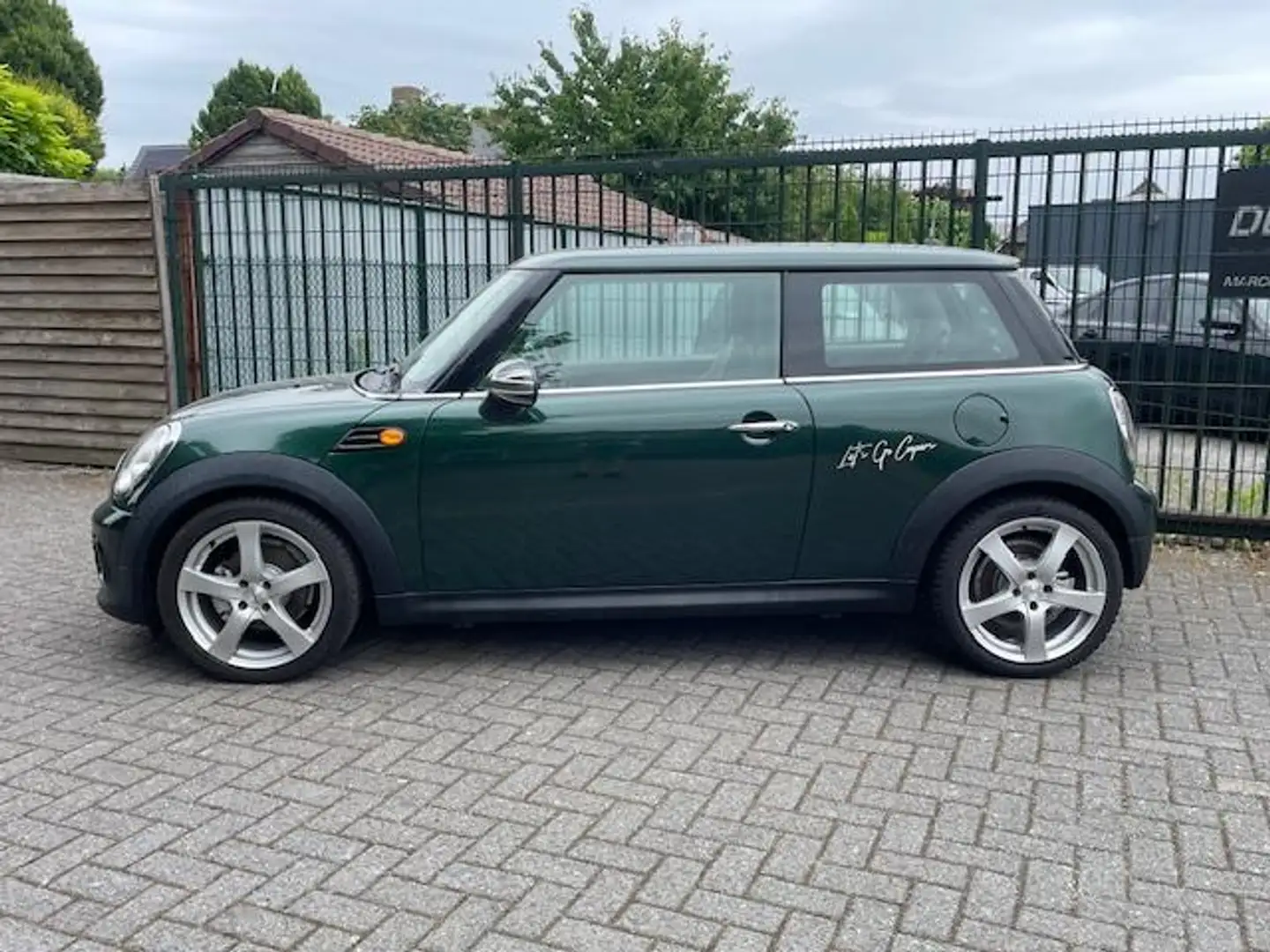 MINI One Mini 1.6 Pepper Baker Street 90.000km!! zelena - 2
