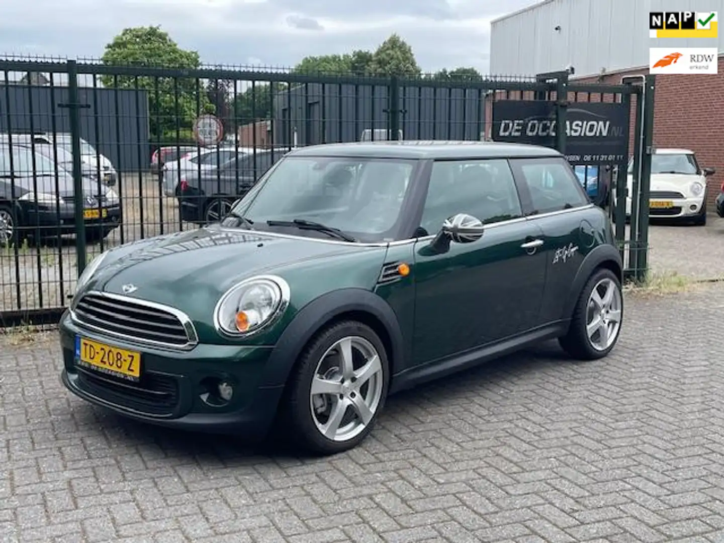 MINI One Mini 1.6 Pepper Baker Street 90.000km!! zelena - 1