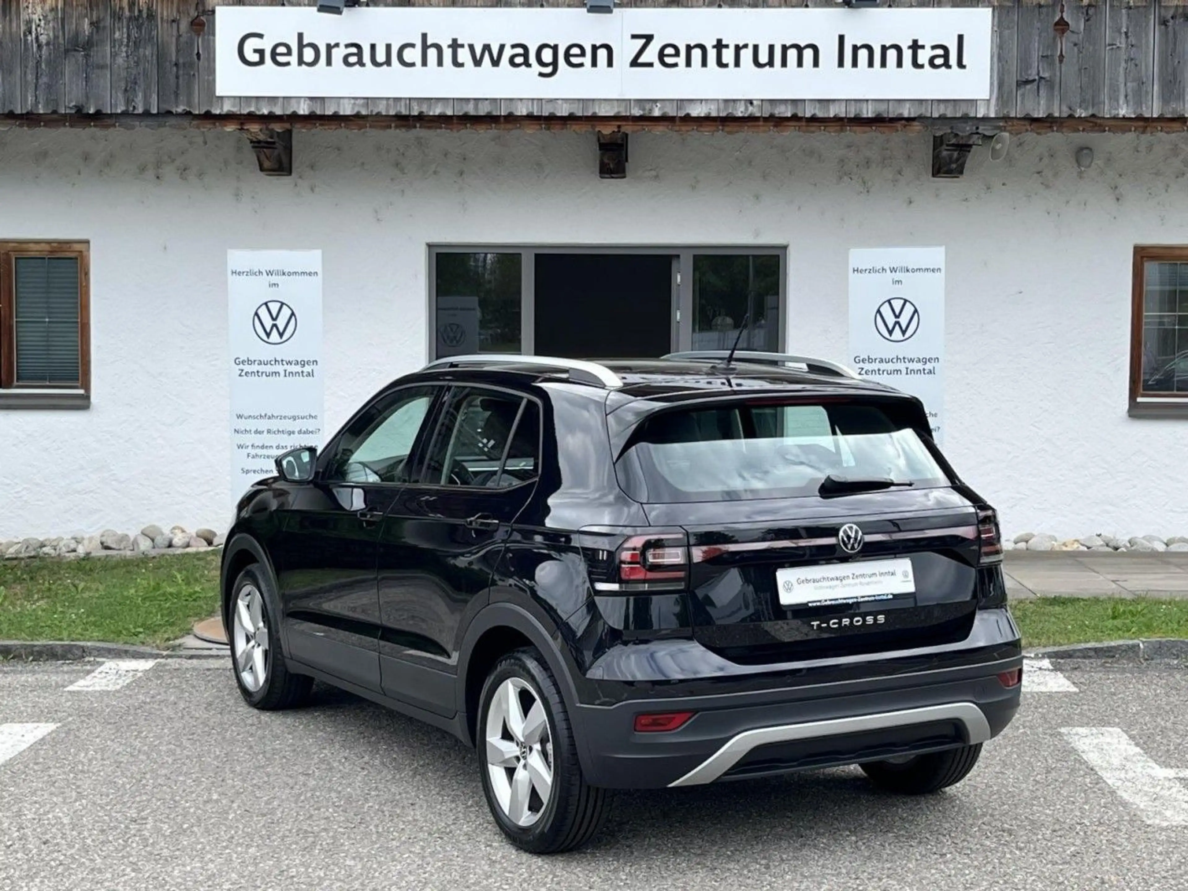 Volkswagen T-Cross 1,0 TSI Style (LED+RearView+ACC) — photo 6