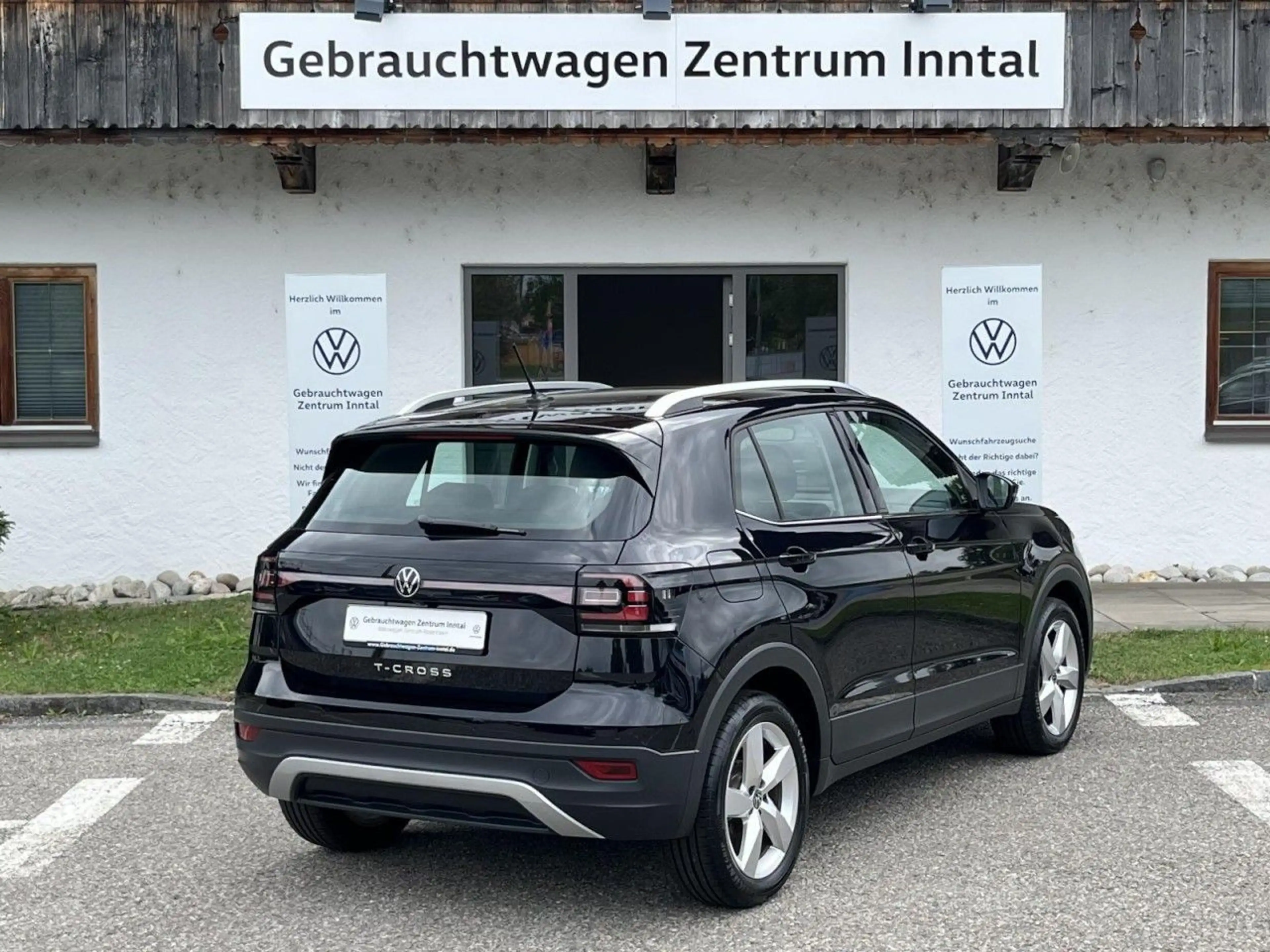 Volkswagen T-Cross 1,0 TSI Style (LED+RearView+ACC) — photo 5