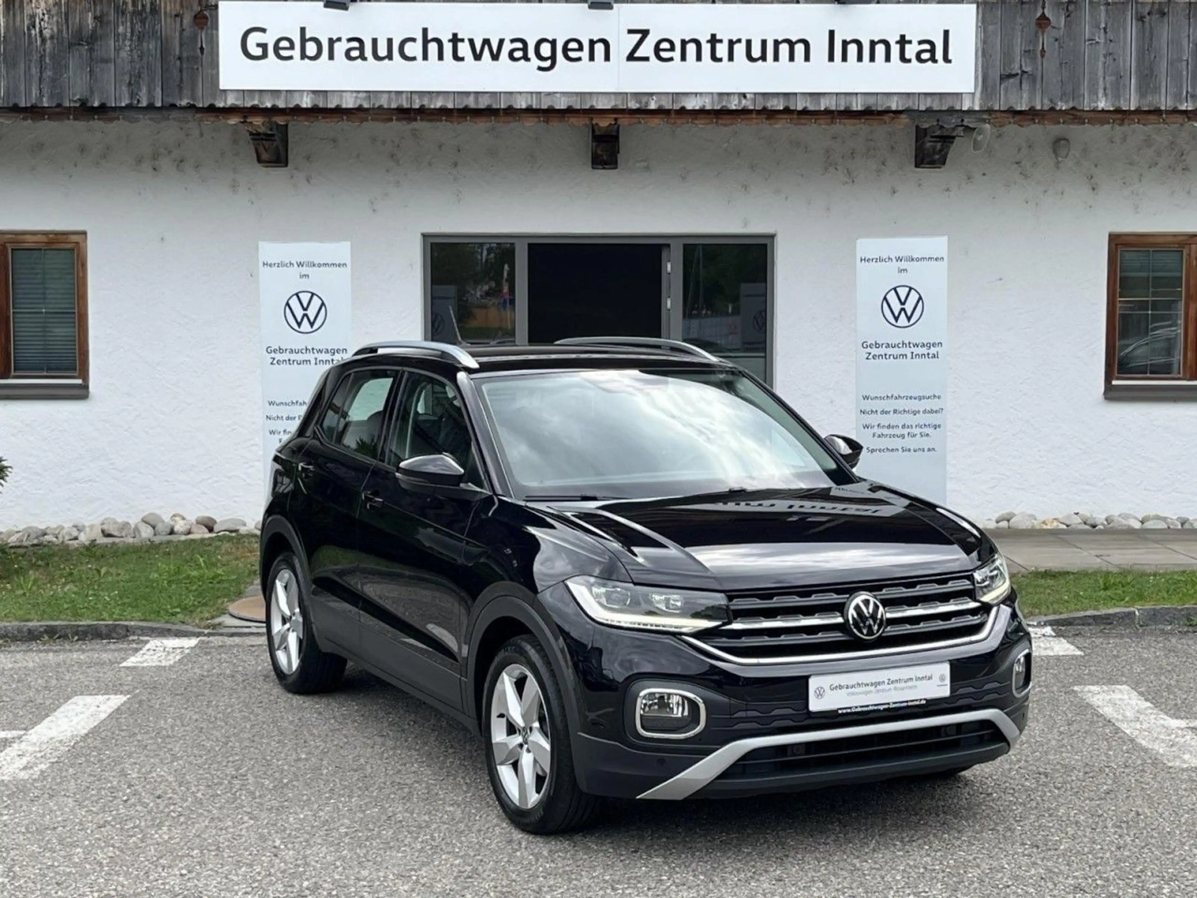 Volkswagen T-Cross 1,0 TSI Style (LED+RearView+ACC) — photo 4
