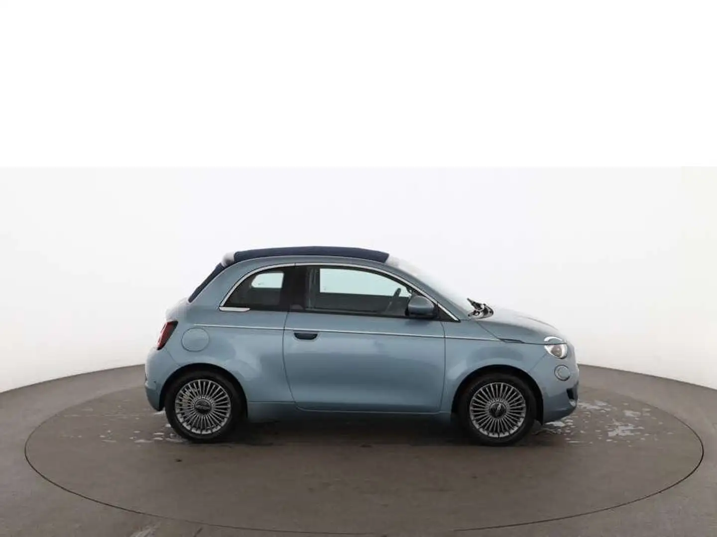 Fiat 500e 500 e Cabrio Icon 42 kWh Aut NAVI R-CAM SITZHZG Blau - 2