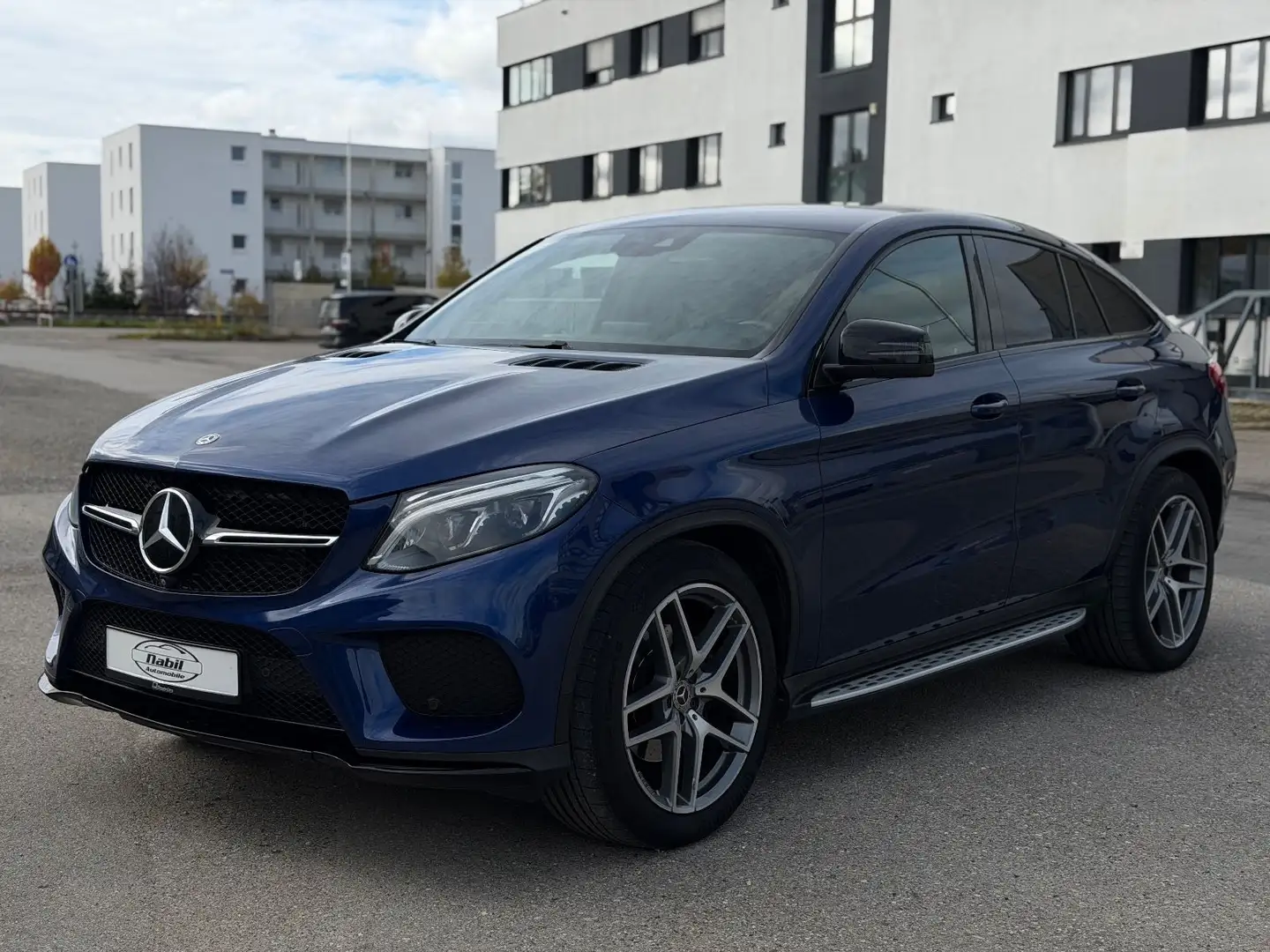 Mercedes-Benz GLE 350 d Coupé 4Matic AMG-Line 360° HarmanKardon Blau - 1