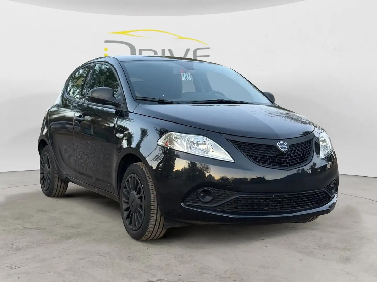 Lancia Ypsilon 1.0 FireFly Hybrid Ecochic " colore "NERO" Noir - 1