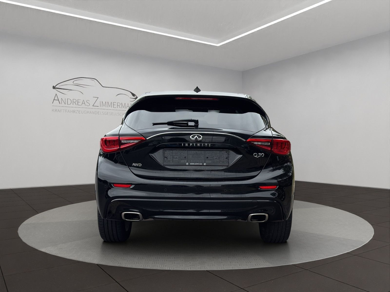 Infiniti Q30 2.2 d AWD Sport — photo 7