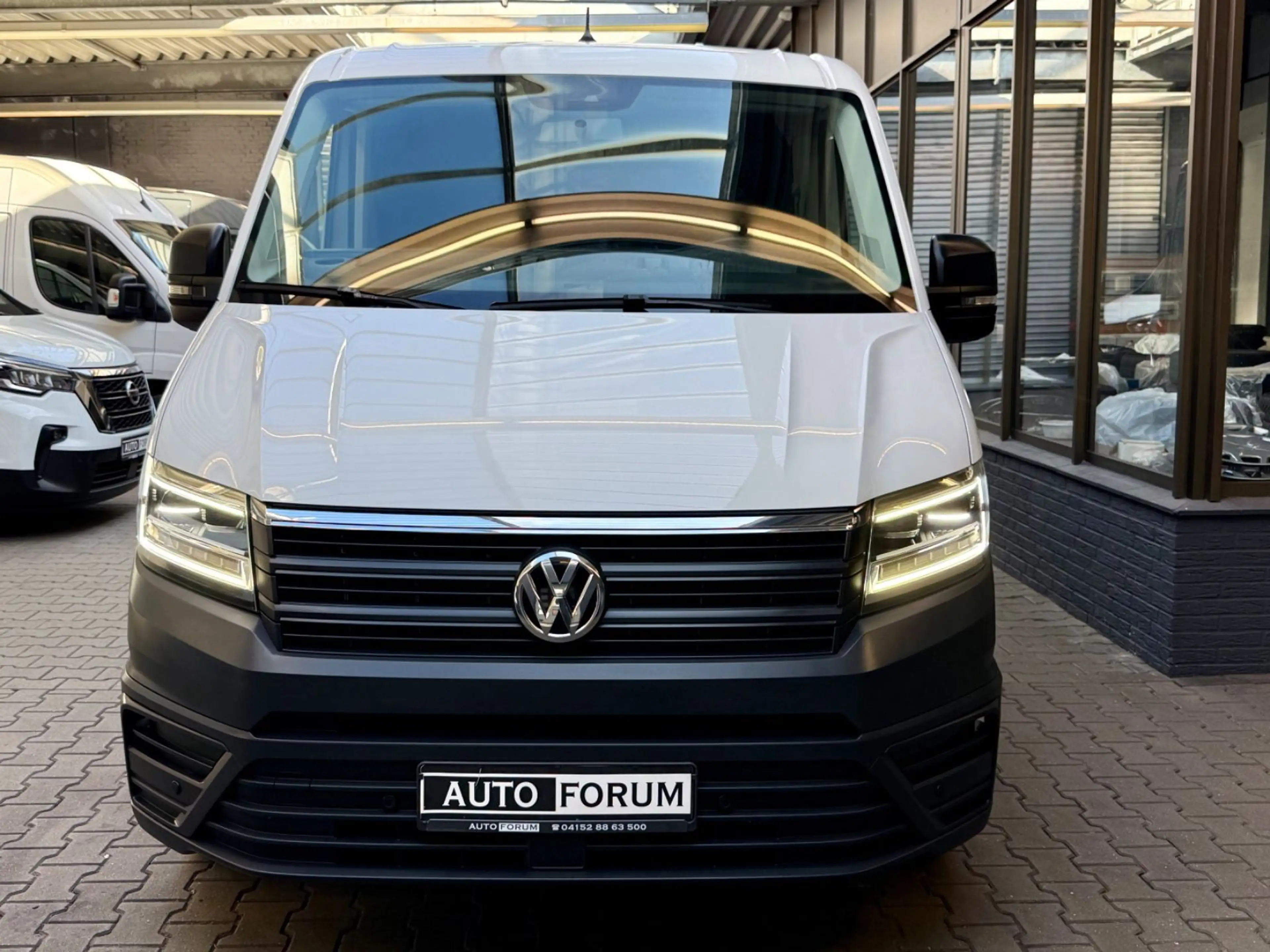 Volkswagen Crafter 2.0 TDI L3H2 AUTOMATIK STANDHZG LED NAVI — photo 3