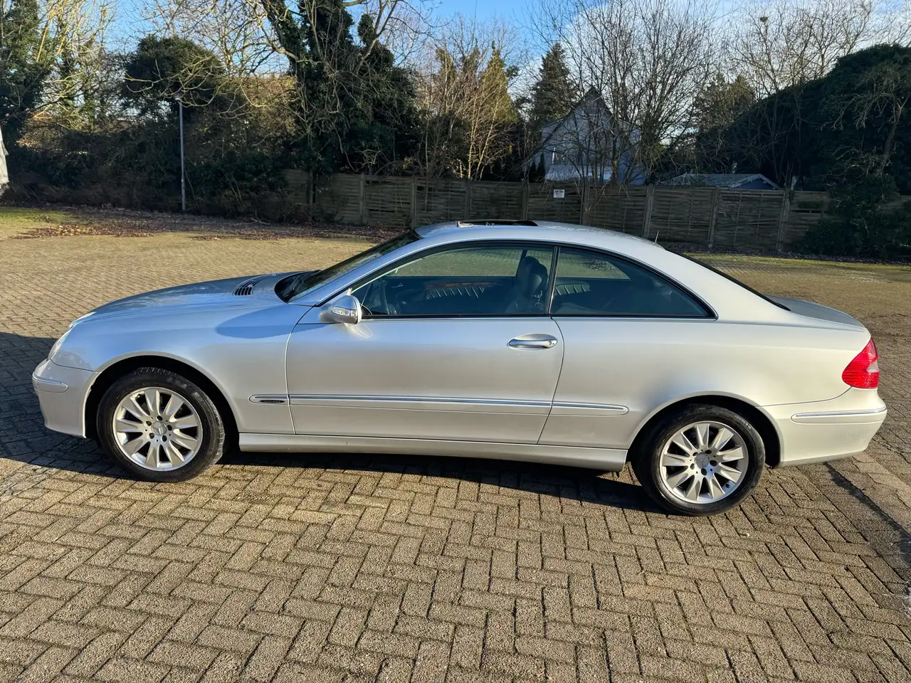 Mercedes-Benz CLK 280