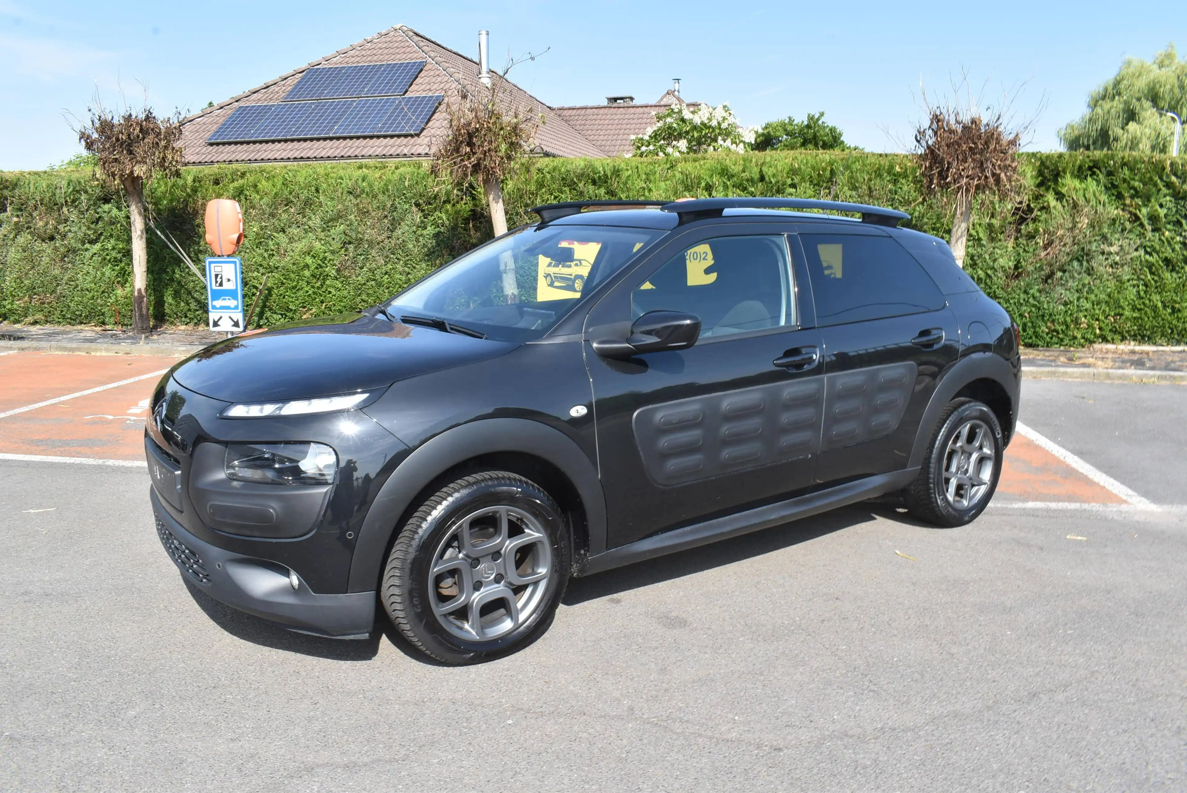 Citroen C4 Cactus 1.2i Shine Edition Day Airco/GPS ***12M GARANTIE***97.000KM!!! — photo 2