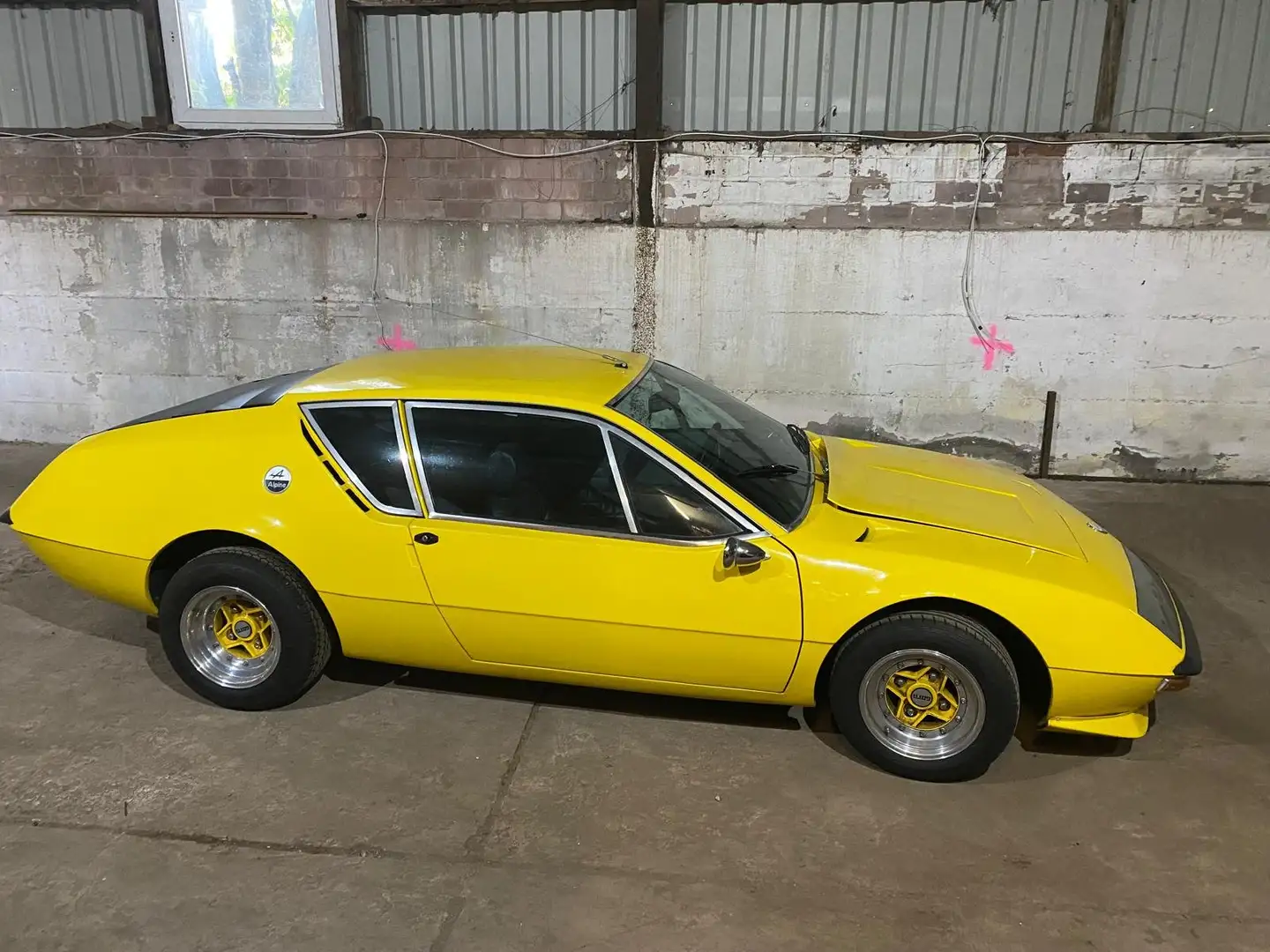 Renault Alpine A310 Sárga - 1