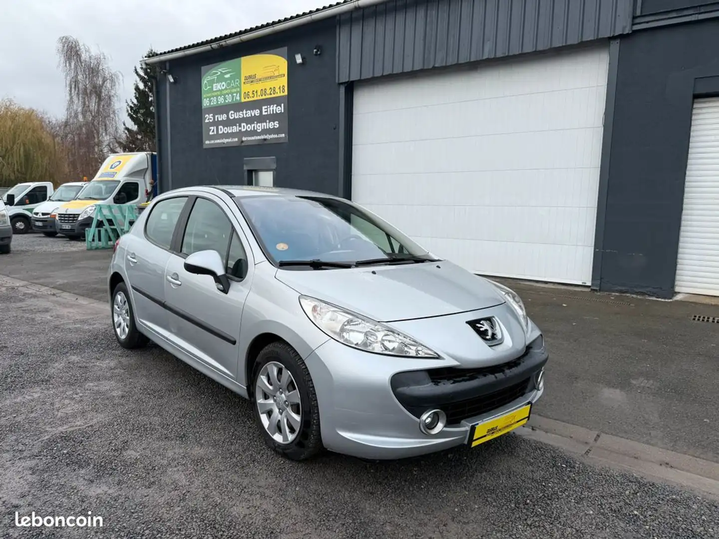 Peugeot 207 1l6 HDI 90 chx « Premium Pack » Gris - 1