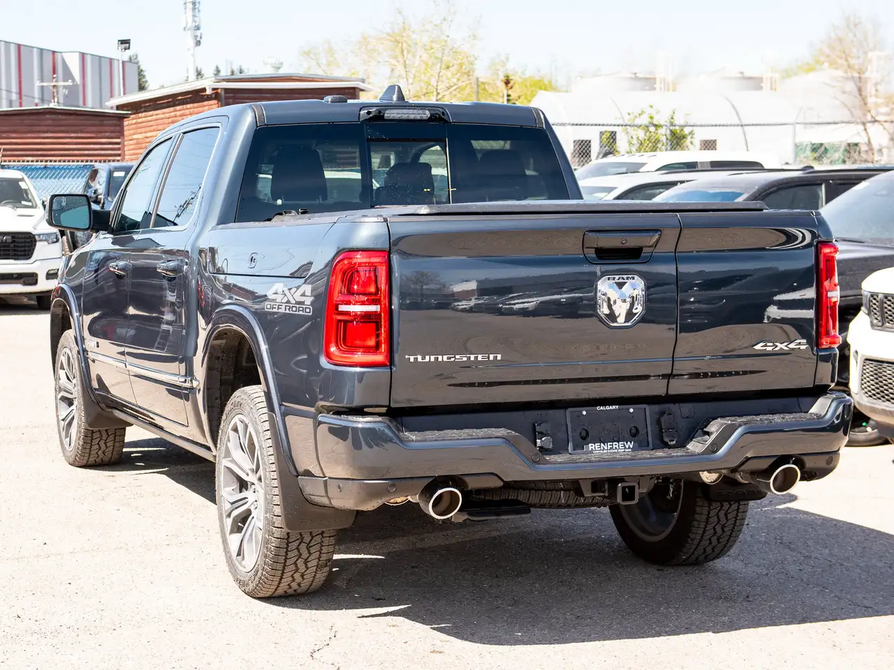 RAM 1500 снимка RAM 1500