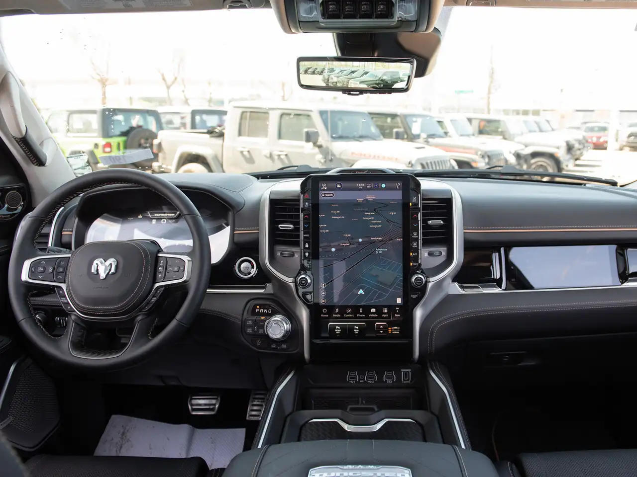 RAM 1500 снимка RAM 1500