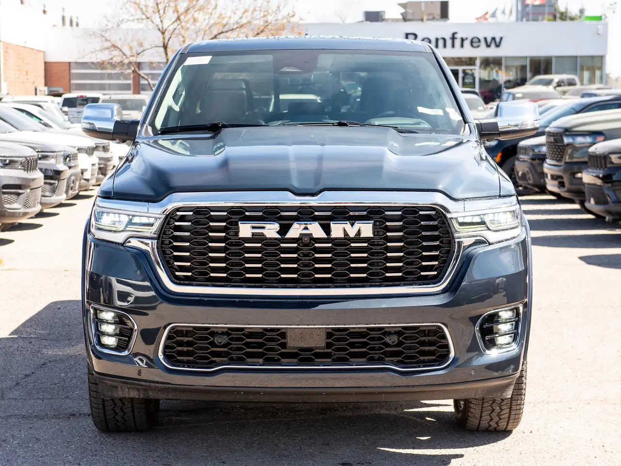 RAM 1500 снимка RAM 1500