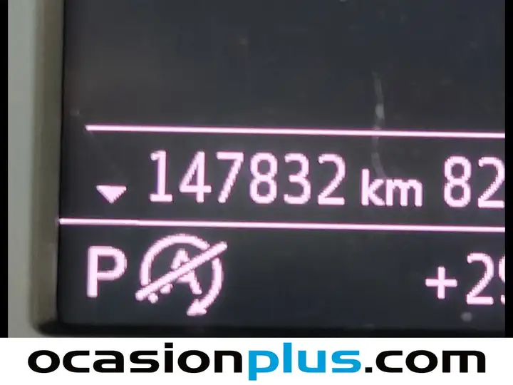 Audi Q2 Advanced 30 TDI 2021, foto 7