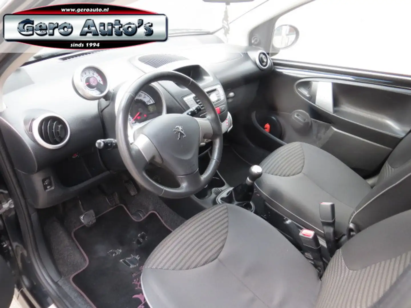 Peugeot 107 1.0 Envy 5 deurs airco ,cv ,elec ramen led Zwart - 2