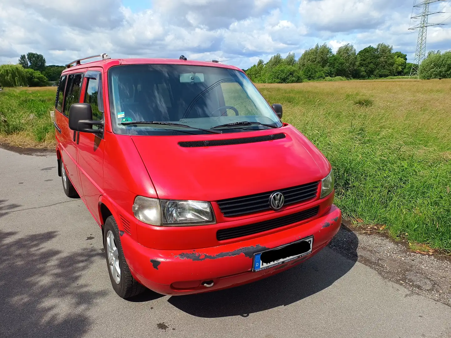 Volkswagen T4 Caravelle 2,5-l-Diesel 65kW mit Camperausbau Rosso - 2