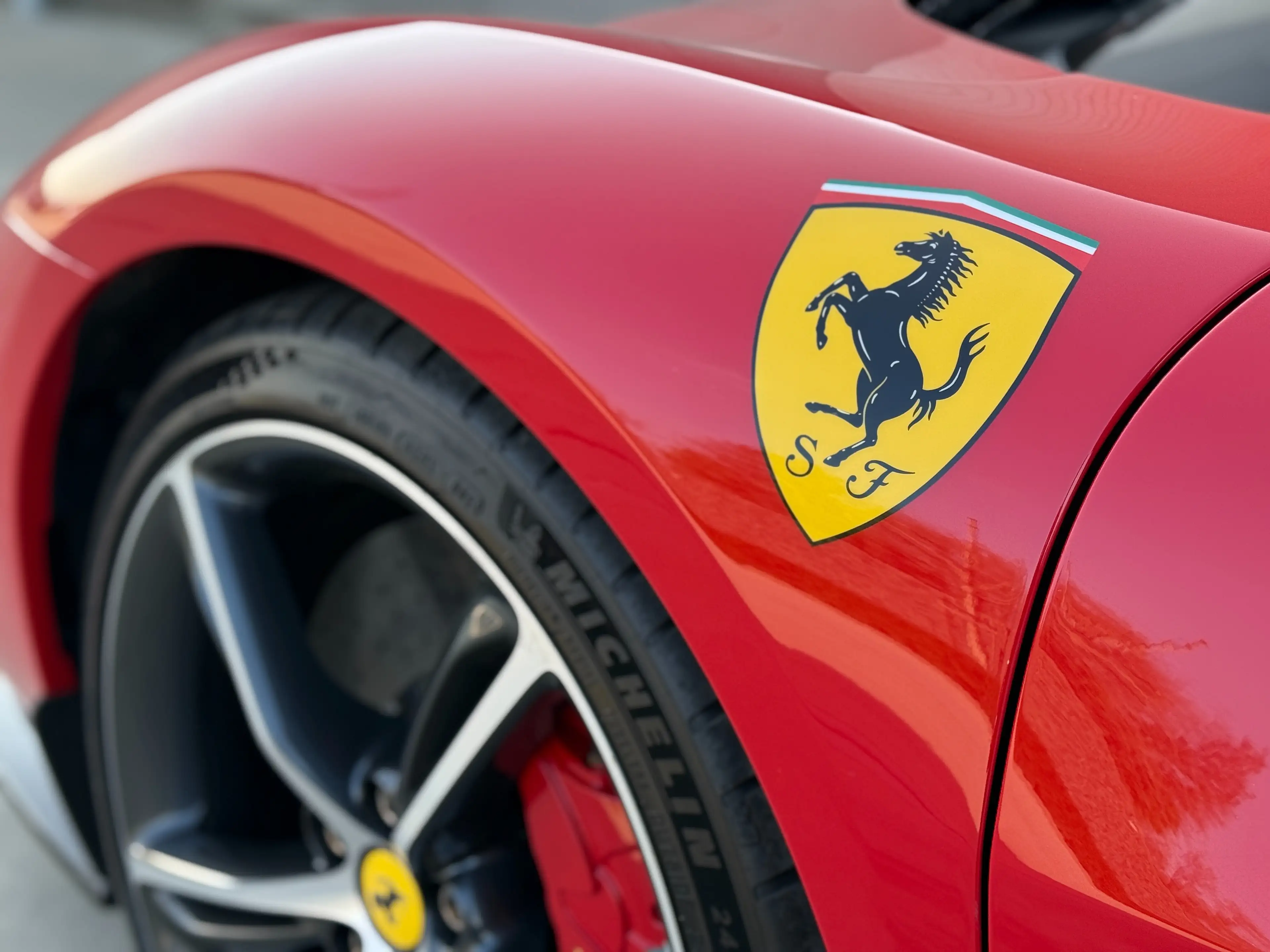 Ferrari 296 GTS LIFT / CARBON / ALCANTARA / DAYTONA / FULL PPF — photo 11