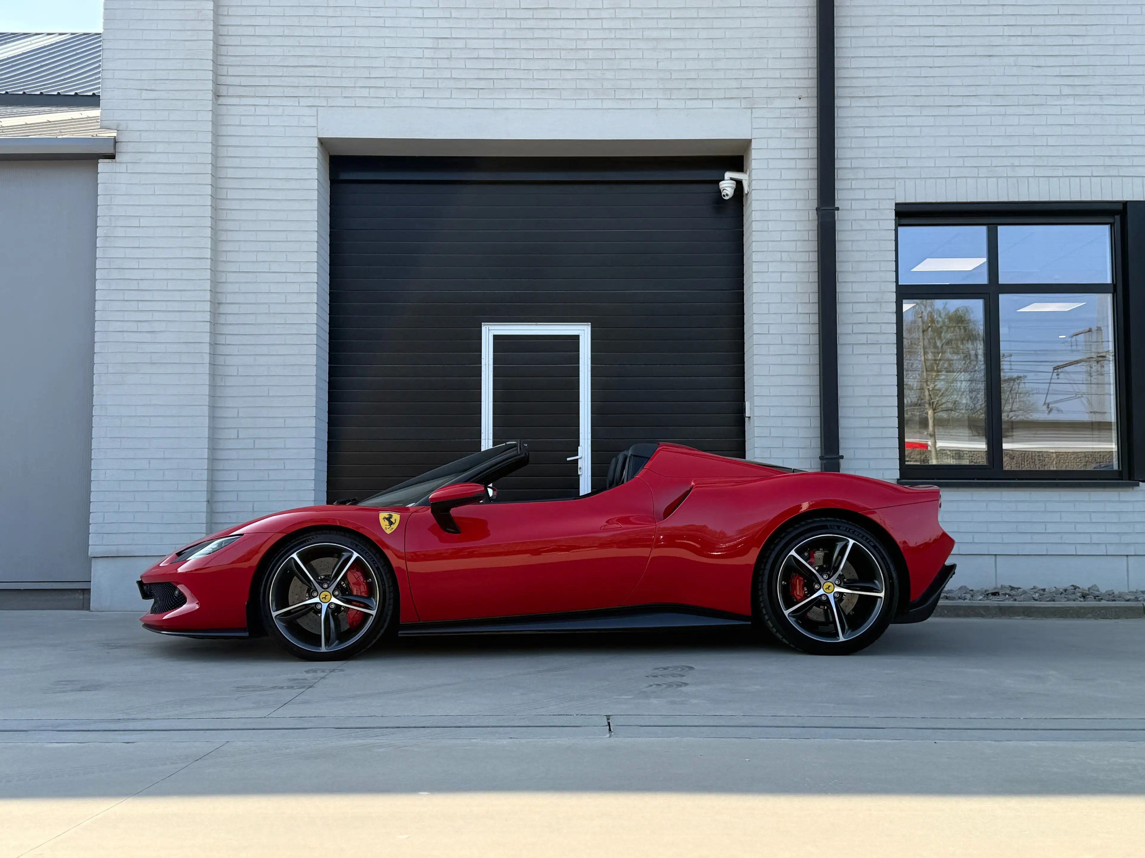 Ferrari 296 GTS LIFT / CARBON / ALCANTARA / DAYTONA / FULL PPF — photo 8