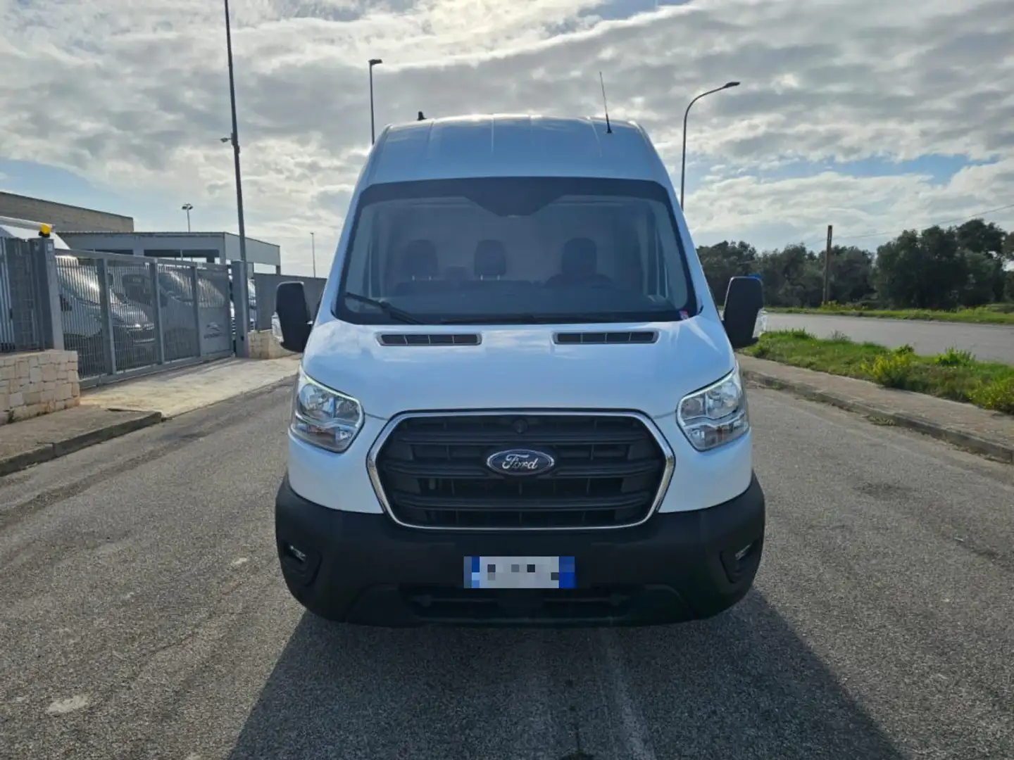 Ford Transit 330 2.0TDCI ECOBLUE 130CV L3H3 Bianco - 2