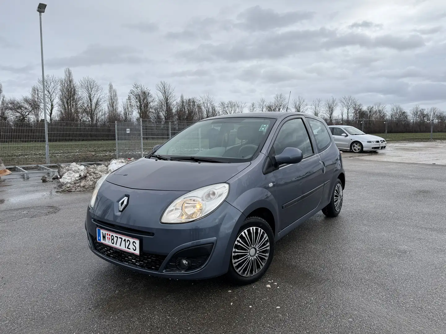 Renault Twingo 1.2 Mit Pickerl - 1