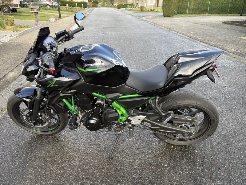 Kawasaki Z 650 - foto 3