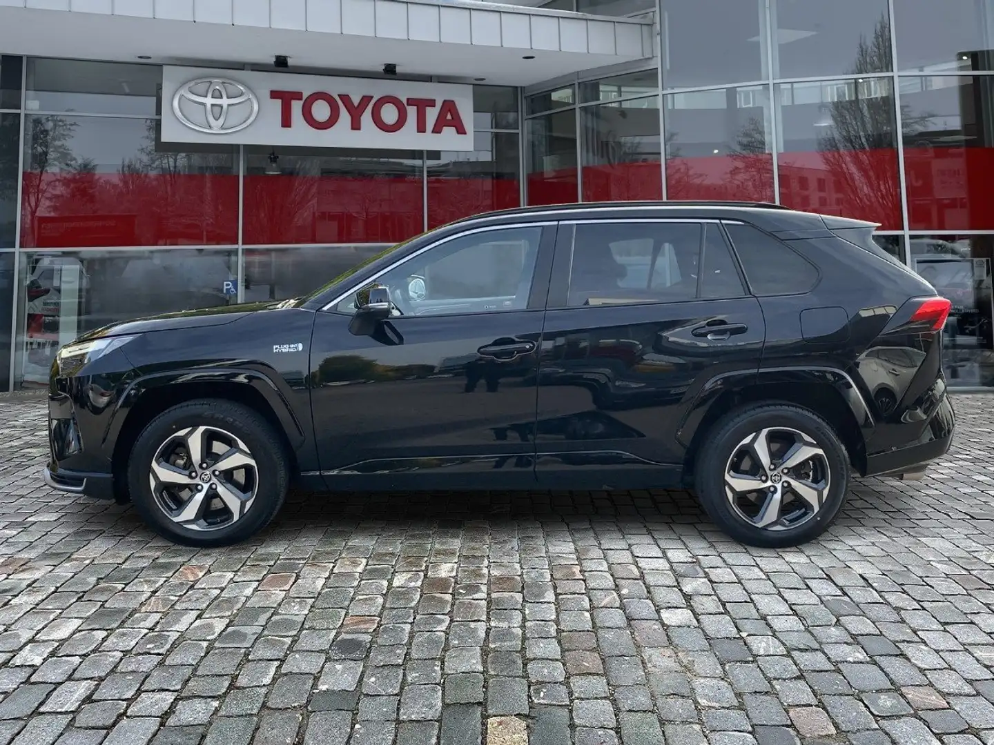 Toyota RAV 4 RAV4 2.5 2xKlima 4xSHZ ACC AUT Fernlichtass. HUD Schwarz - 2