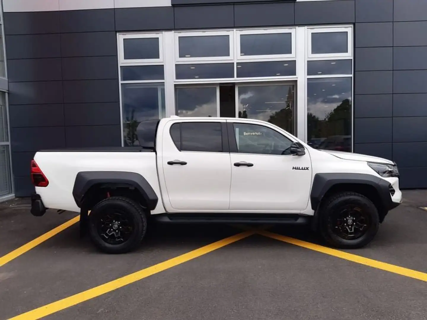 Toyota Hilux 2.8 D-4D A/T 4WD 4 porte Double Cab GR SPORT - 1
