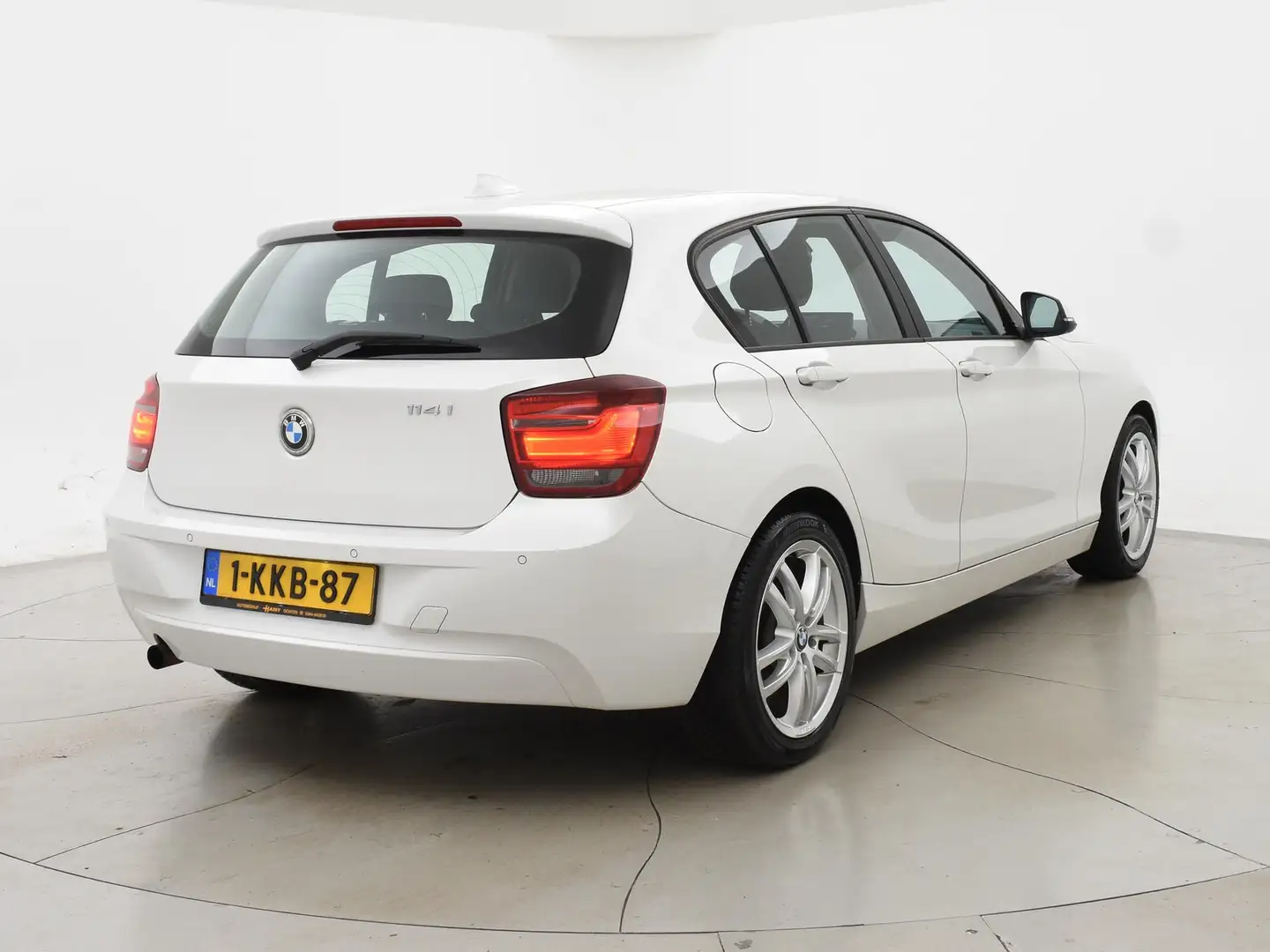 BMW 114 1-serie 114i EDE HIGH EXECUTIVE + NAVI PROFFESIONA Wit - 2