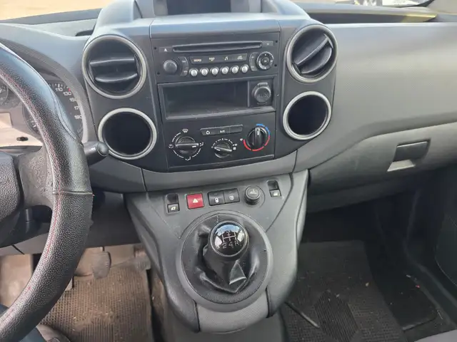 Peugeot Partner view 6
