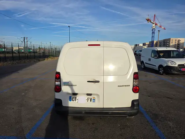 Peugeot Partner view 4