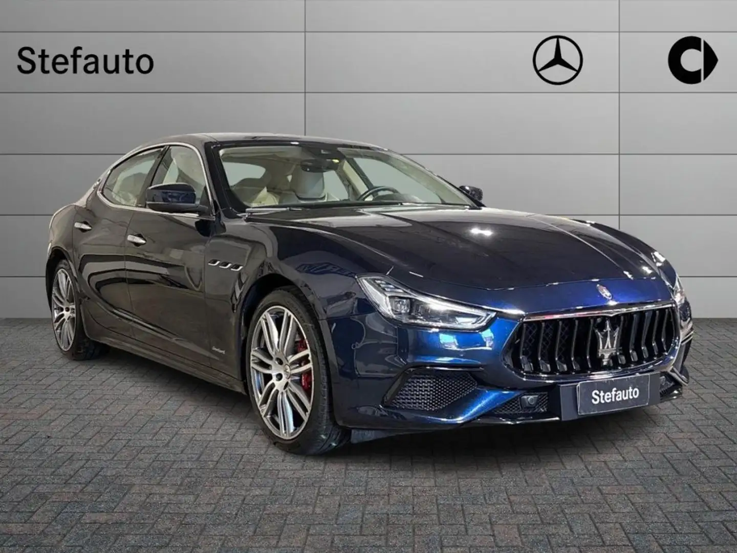Maserati Ghibli V6 430 CV Q4 Gransport Blu/Azzurro - 1