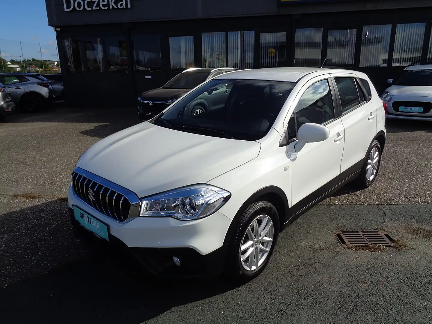 Suzuki SX4 S-Cross 1,0 DITC clear Weiß - 1