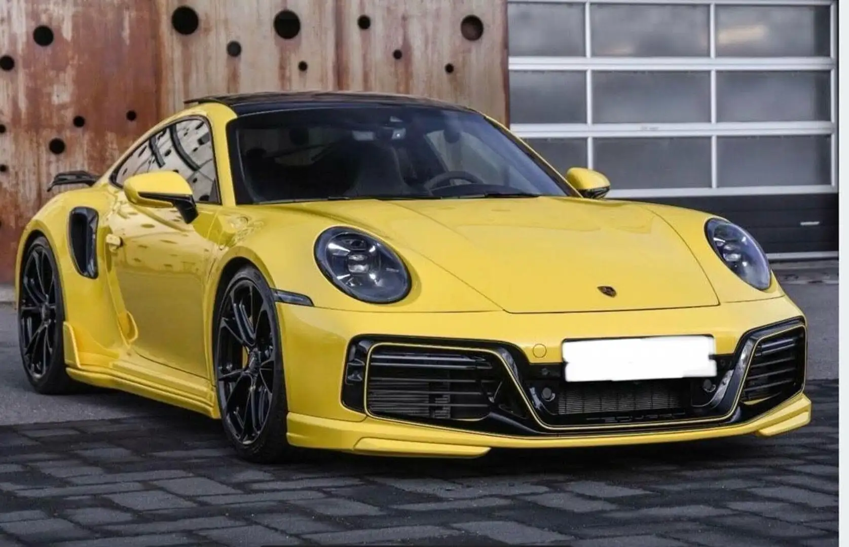 Porsche 992 Turbo S Coupé *TECHART* 720 PS * Gelb - 1