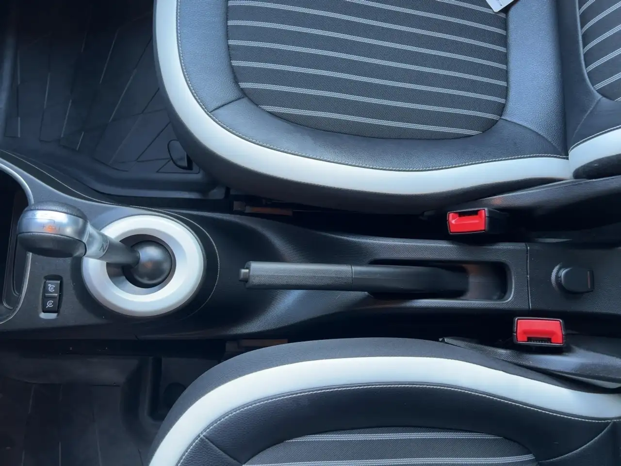 Renault Twingo E-TECH 100% el. INTENS Apple CarPlay SHZ BT 14