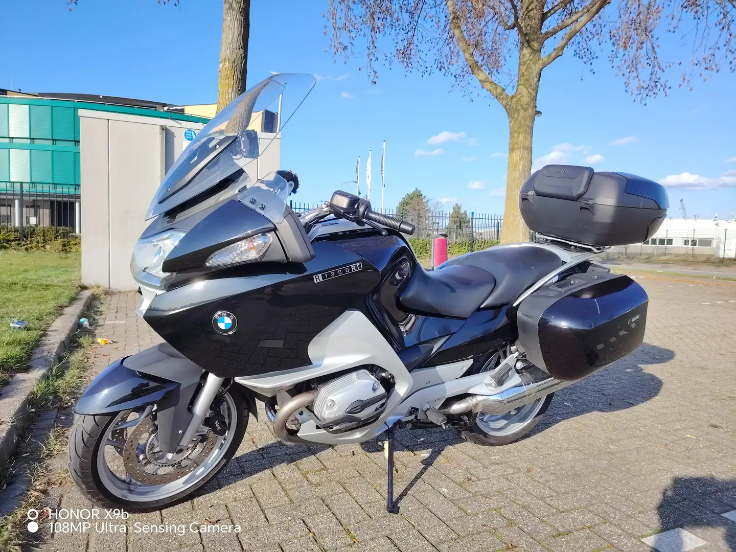 BMW R 1200 RT Givi Maxia and Navigation ready Negro - 2
