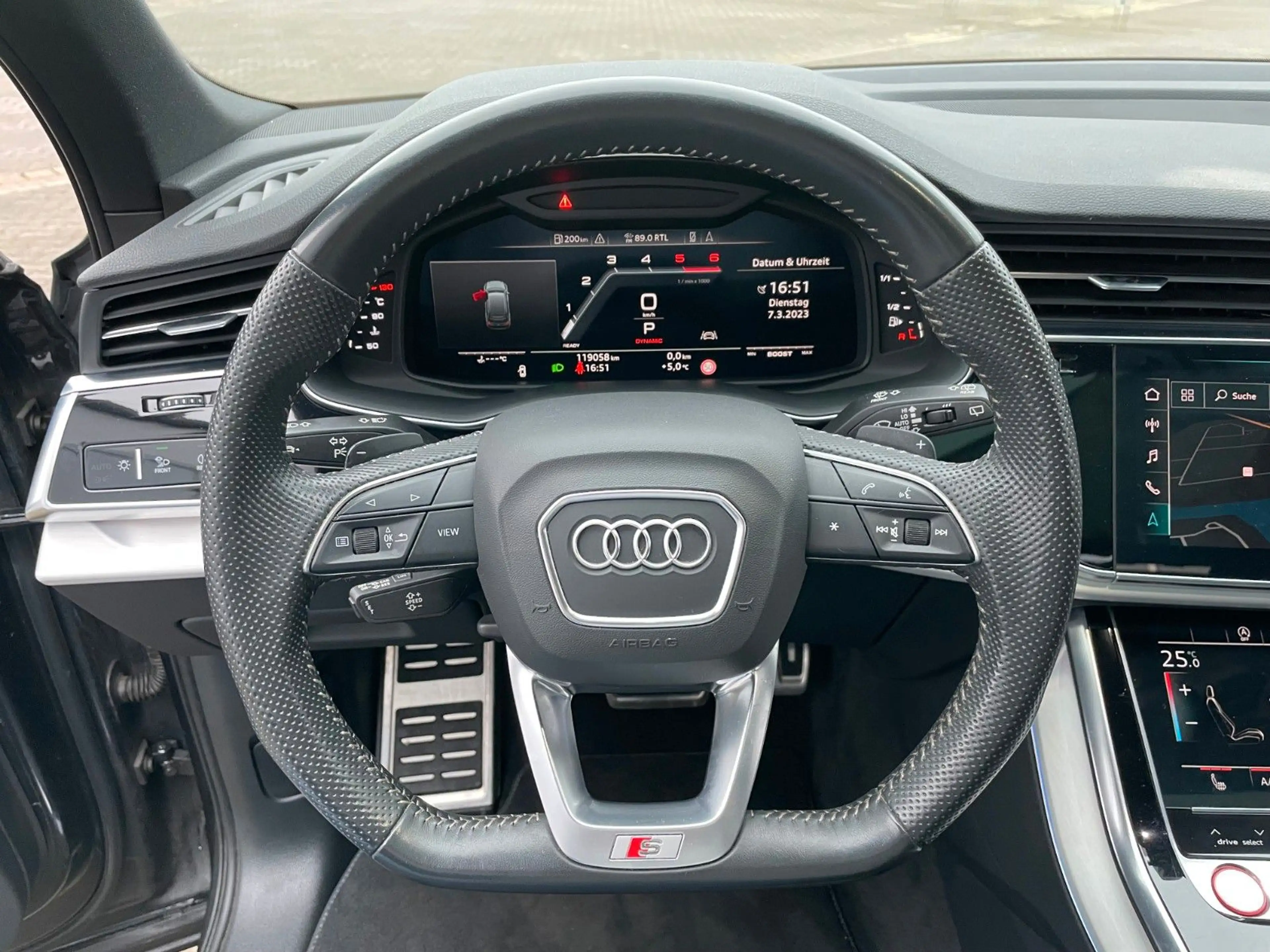 Audi SQ7 4.0 QUATTRO TDI, S-SITZE RAUTE, PANO, 22" — photo 8