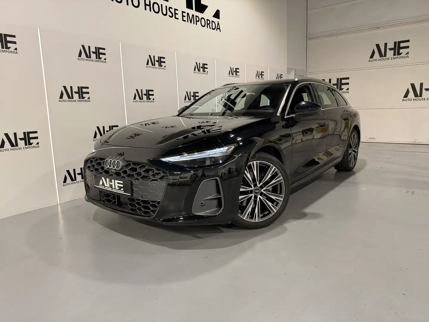 Audi A6 Familiar Automático de 5 Puertas Negro - 1