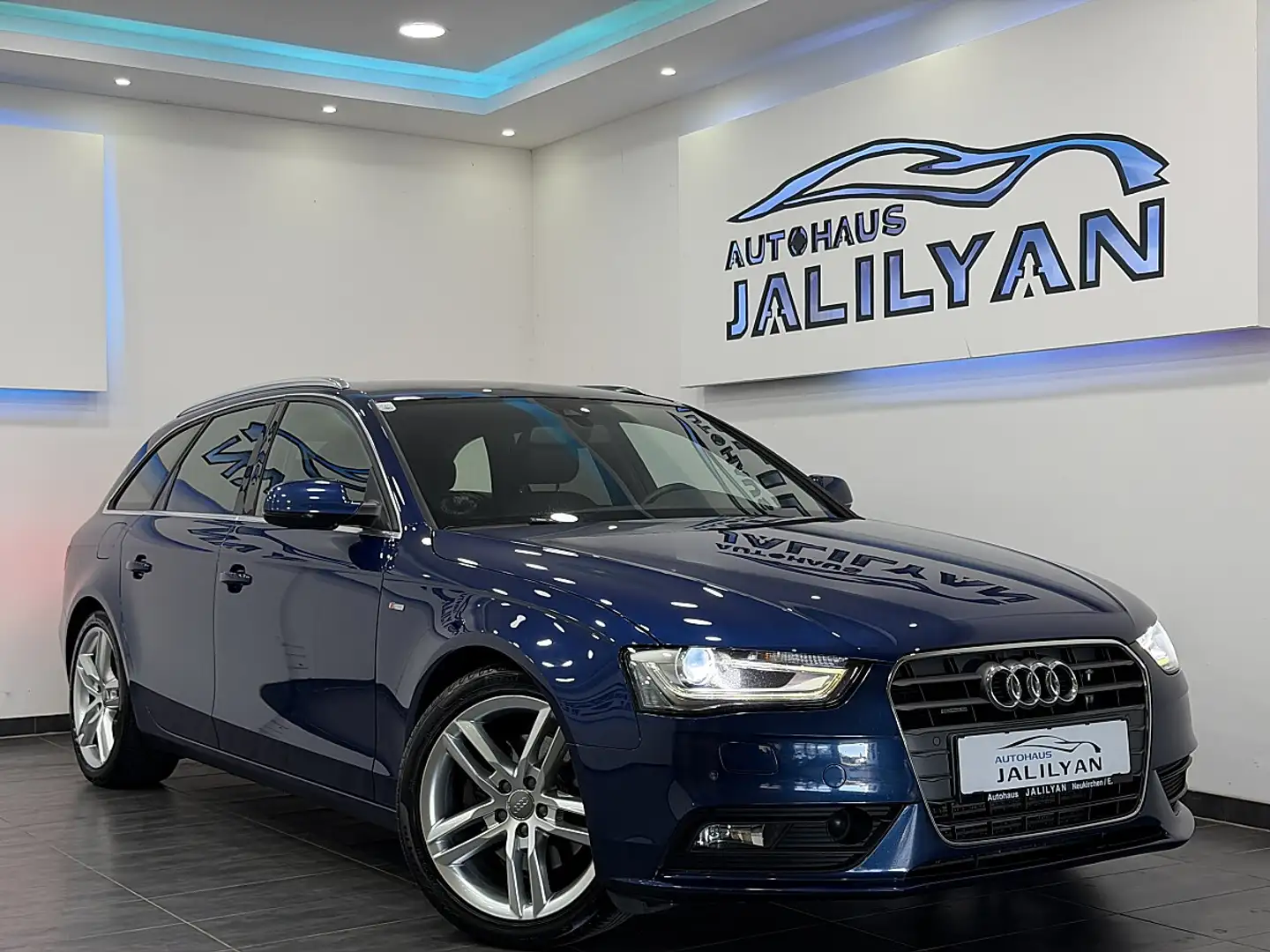 Audi A4 Avant 2,0 TDI quattro 3xS-LINE,ACC,AHK,NAVI,LED... Blau - 2