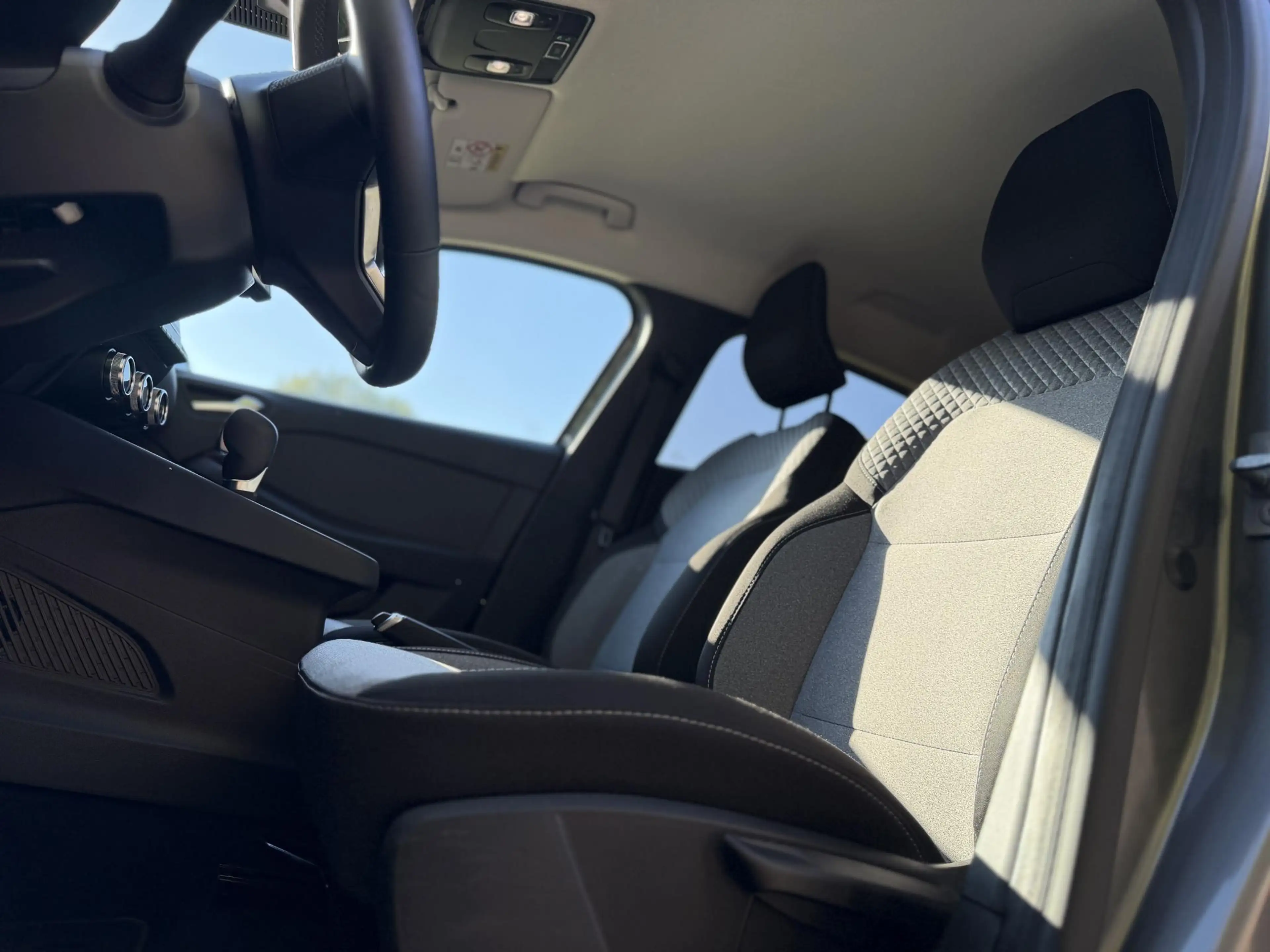 Mitsubishi Colt 1.6 HEV Intense | Camera | LED | BTW | — photo 7