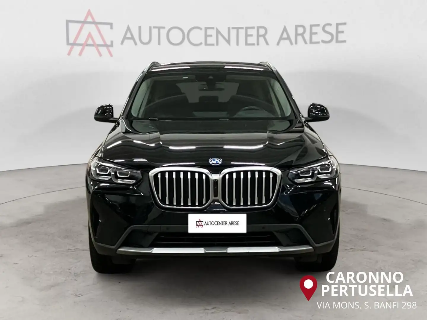 BMW X3 xDrive30e Schwarz - 2