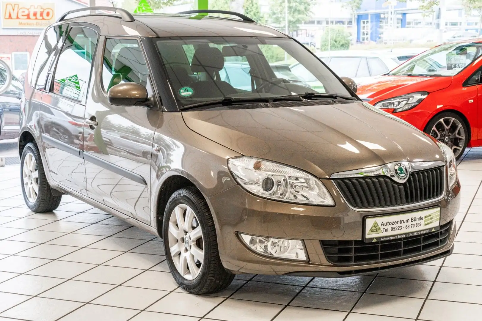 Skoda Roomster Ambition 1.2 TSI Benzin Klima 86 PS Brun - 2