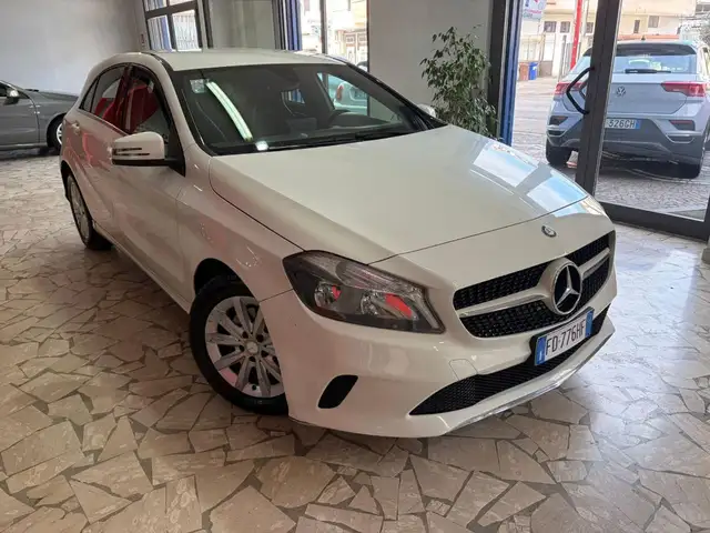 Mercedes-Benz A 200 d Automatic 4Matic Premium