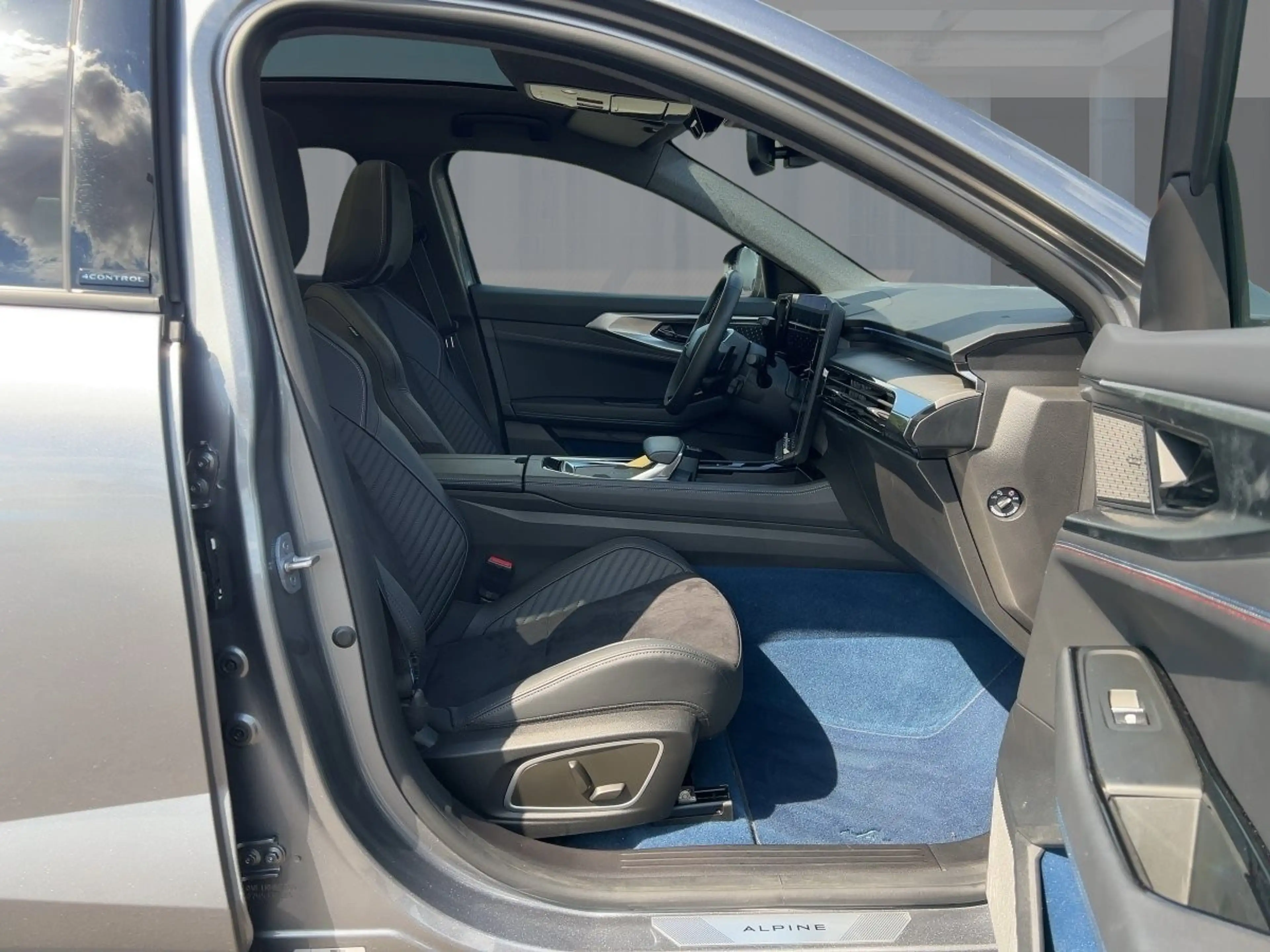 Renault Rafale ATELIER ALPINE 4x4 E-TECH PLUG-IN HYBRID 300 SOLARBAY DACH — photo 8