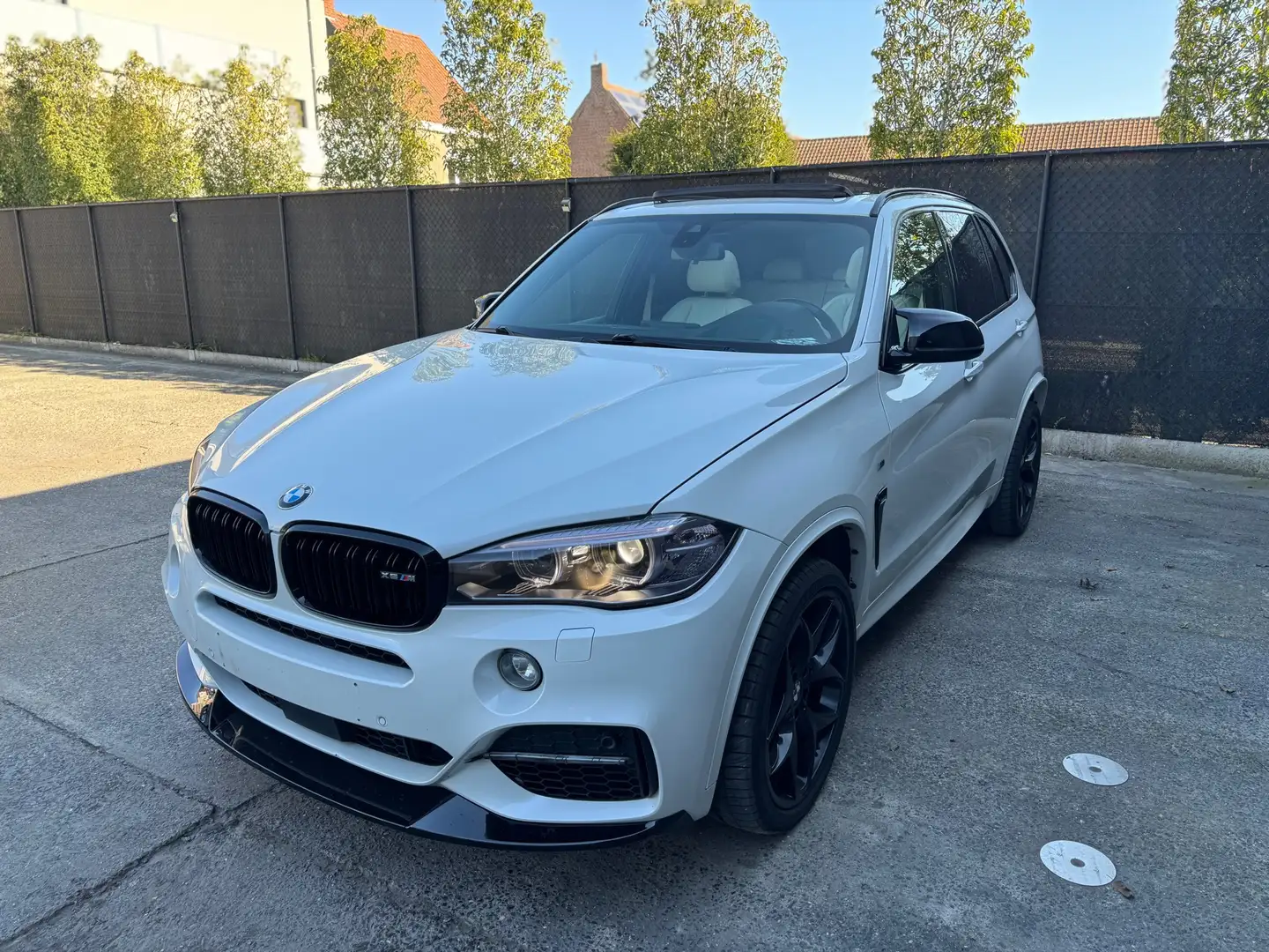 BMW X5 M M50d Sport-Aut. - 1